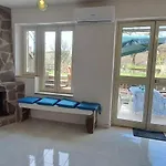 Casa Blu Mare Privat 8 Person דירה
